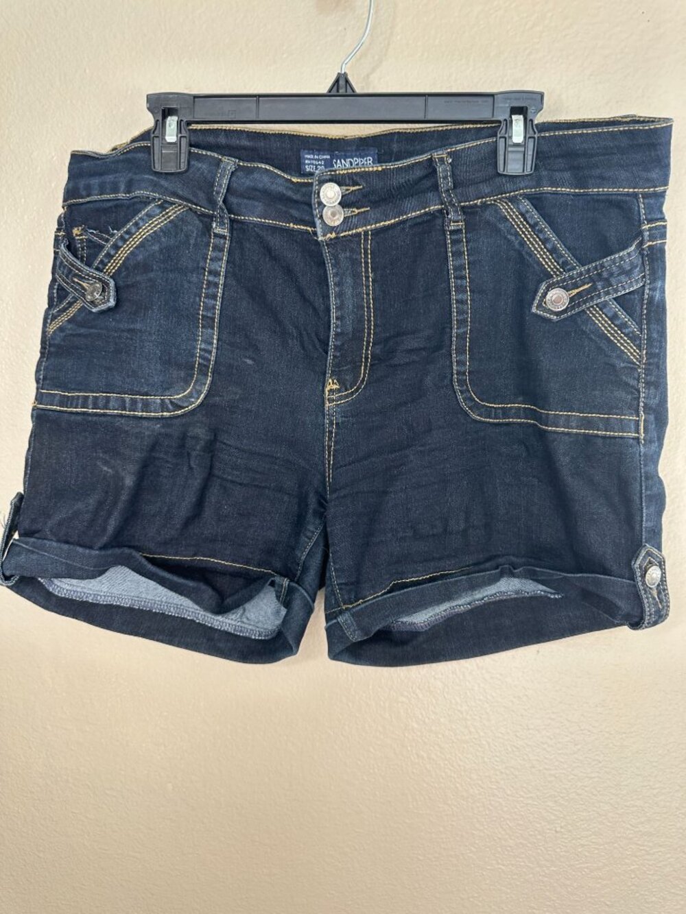 Sandpiper Womens Dark Wash Denim Shorts  20 Rolled Cuffs & Button Accents - Picture 2 of 7